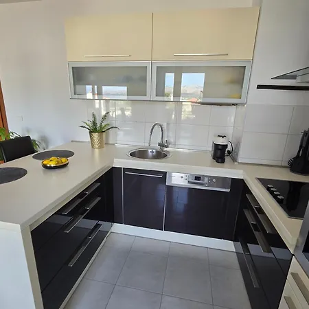 Sunrise Penthouse Znjan Apartmán