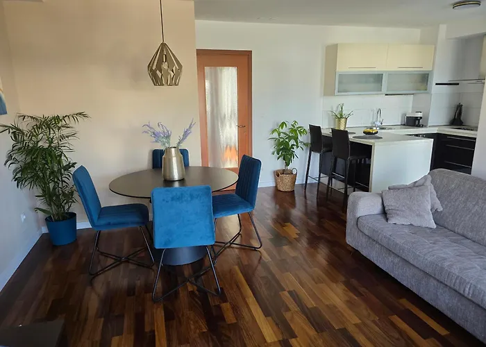 Sunrise Penthouse Znjan