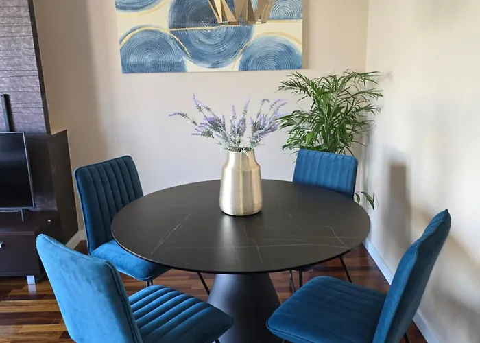 아파트 Sunrise Penthouse Znjan